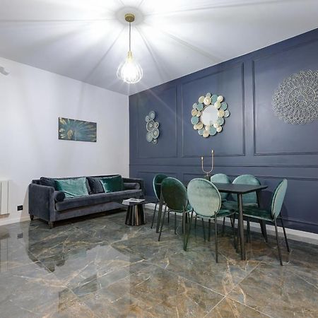 Amazing Luxury Triplex 3Br/8P - Arc De Triomphe Apartment Paris Exterior photo
