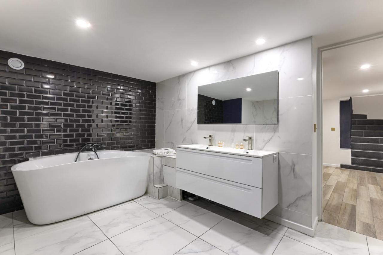 Amazing Luxury Triplex 3Br/8P - Arc De Triomphe Apartment Paris Exterior photo