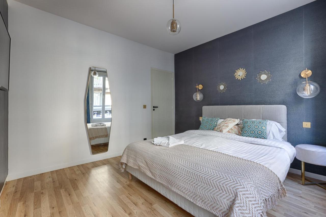 Amazing Luxury Triplex 3Br/8P - Arc De Triomphe Apartment Paris Exterior photo