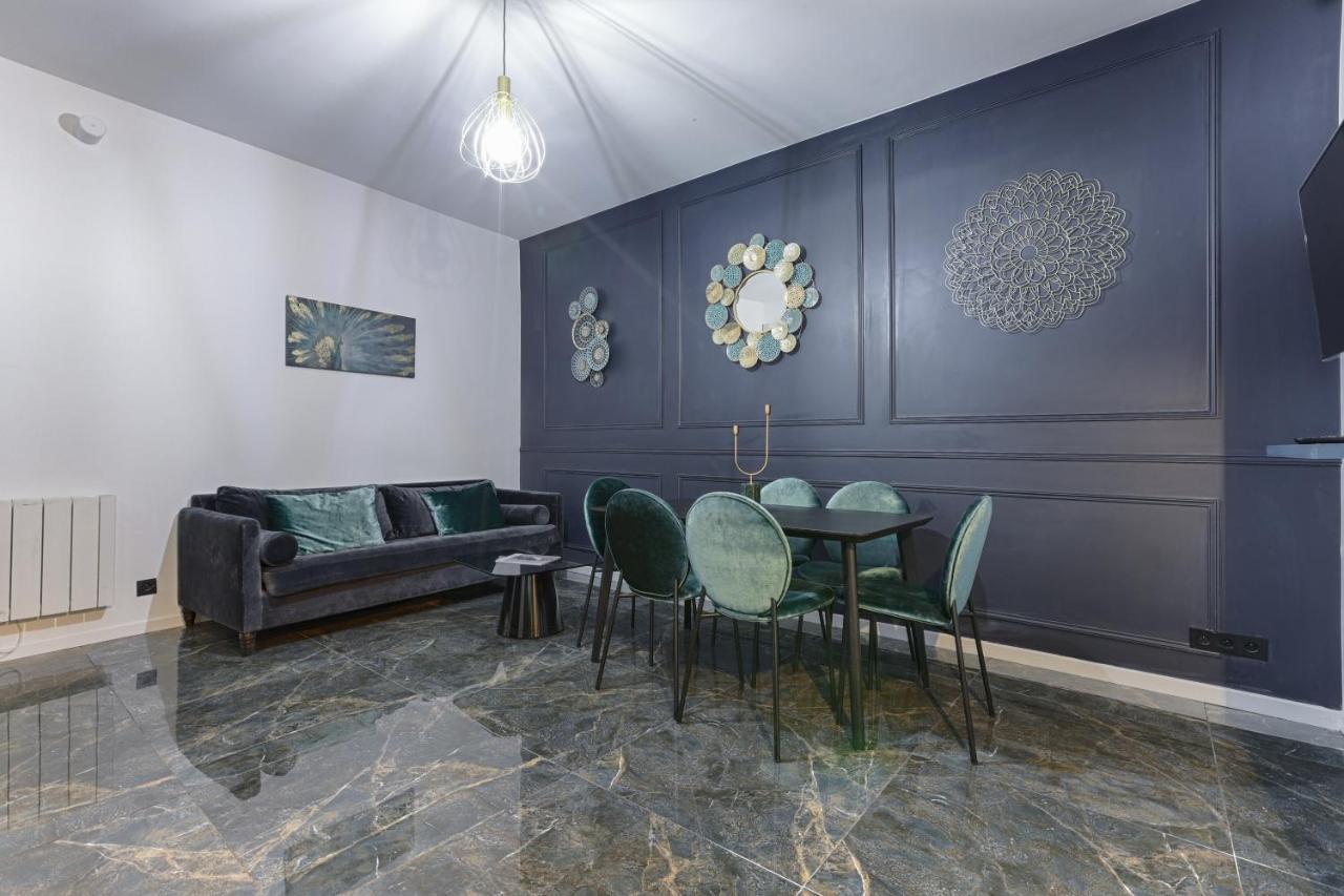 Amazing Luxury Triplex 3Br/8P - Arc De Triomphe Apartment Paris Exterior photo