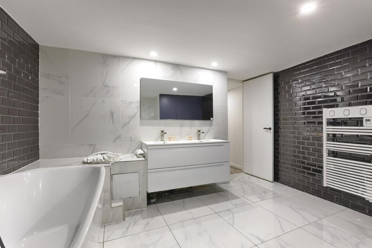 Amazing Luxury Triplex 3Br/8P - Arc De Triomphe Apartment Paris Exterior photo